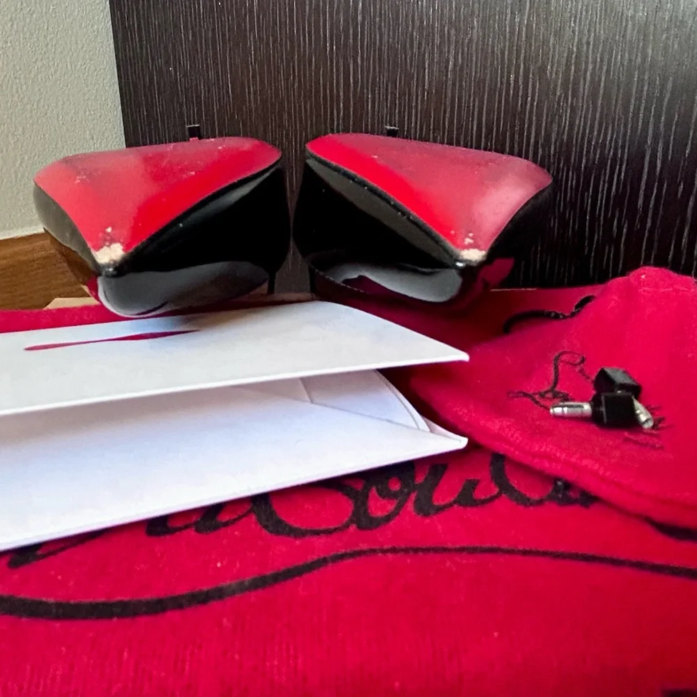 Christian Louboutin - Pigalle Follies 100 - Picture 10 of 14